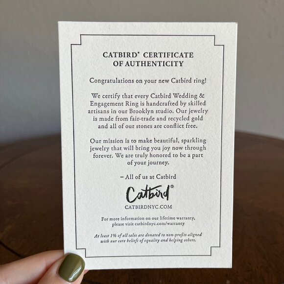 Catbird Classic Wedding Band, Half Round Band, 1mm, 18K Yellow Gold - Picture 4 of 4